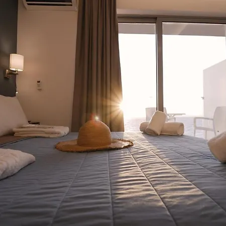 Sunrise Luxury Rhodes מלון 3*