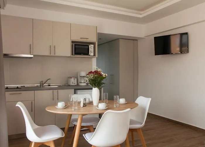 Sunrise Luxury Rhodes מלון