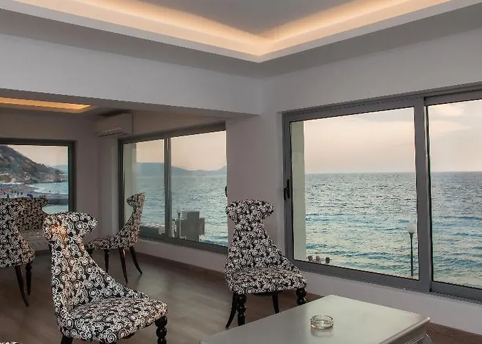 מלון Sunrise Luxury Rhodes 3*