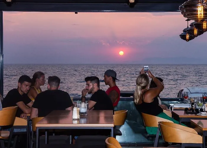 מלון Sunrise Luxury Rhodes