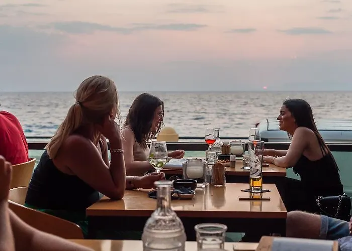 Sunrise Luxury Rhodes מלון עיר רודוס